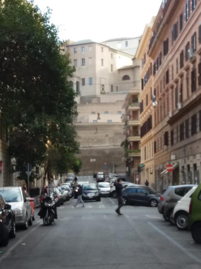 Sylvia Stylish Vatican Apartment 罗马 外观 照片